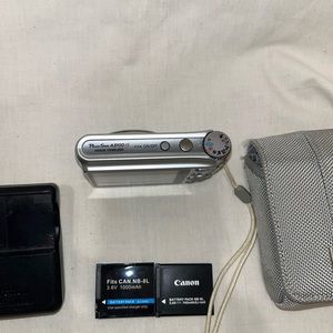 Canon PowerShot A3100 IS 12.1MP Digital Camera - Silver